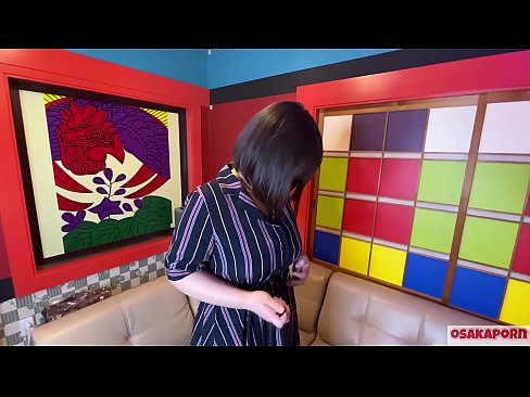 ❤️ Cutie japonés con grandes tetas se masturba con juguetes sexuales y tiene un orgasmo. Ella habla en una entrevista sobre su experiencia de follar. Tetas enormes y coño peludo gimiendo fuerte. Osakaporn Video de sexo en es.np64.ru ❌️