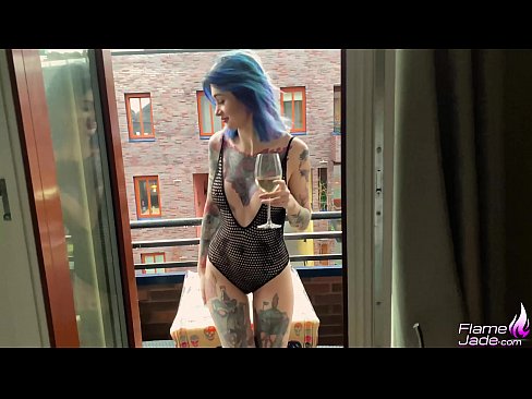 ❤️ Tremenda chica chupando con ganas y follando apasionadamente bajo el cielo abierto Video de sexo en es.np64.ru ❌️