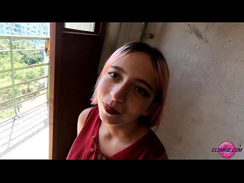 ❤️ Estudiante Sensual chupa a un extraño en el Outback - Cum en su cara Video de sexo en es.np64.ru ❌️